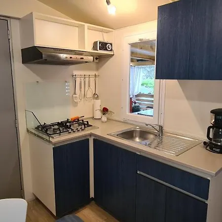 度假居 Mobile Shelbox *