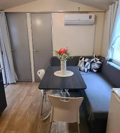 Mobile Shelbox Ferienhaus Weißenburg