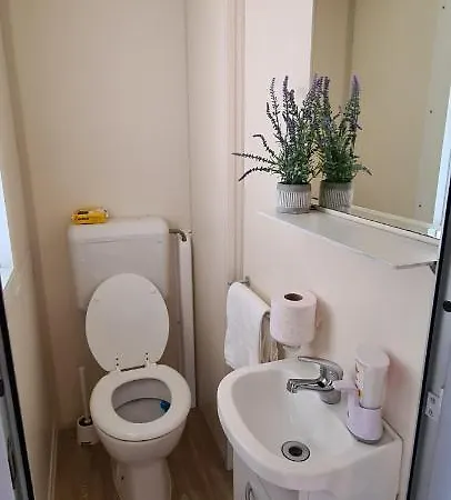 Mobile Shelbox Holiday home