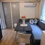 Mobile Shelbox 펜션 비오그라드나모루